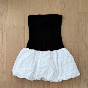 Dynamite strapless bubble dress